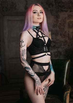 Zirael Rem nude 2