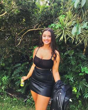 Zoe Kalotheos