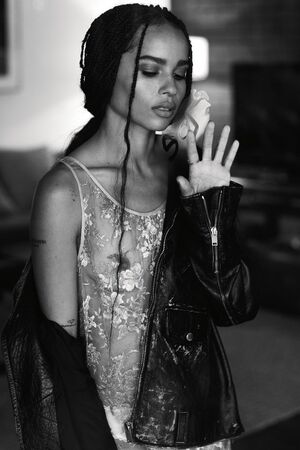 Zoe Kravitz nude 8