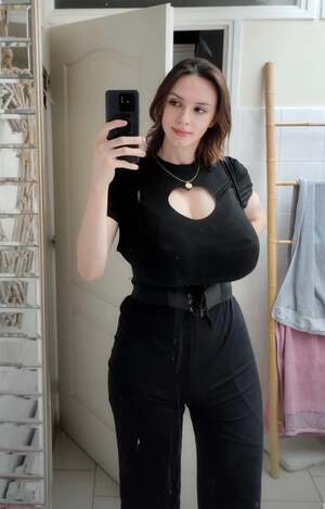 Zoepcbh nude 2