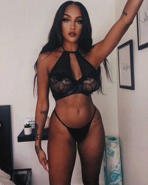 Zoey Sinn nude 1