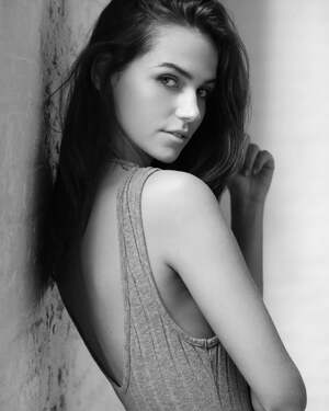 Zorana Kuzmanovic nude 6