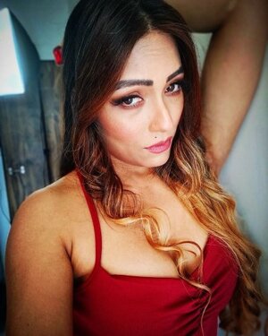 Zoya Rathore nude 12