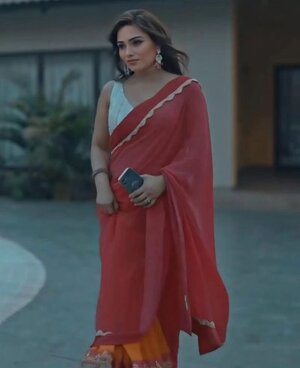 Zoya Rathore nude 6