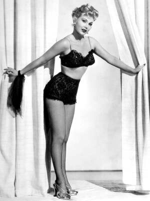Zsa Zsa Gabor nude 3
