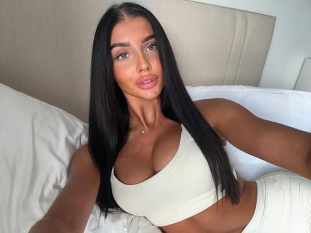 Zuzanna Pysklo nude 5